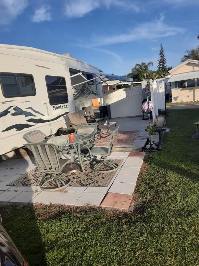 Fort Myers Beach Resort Bagian luar foto